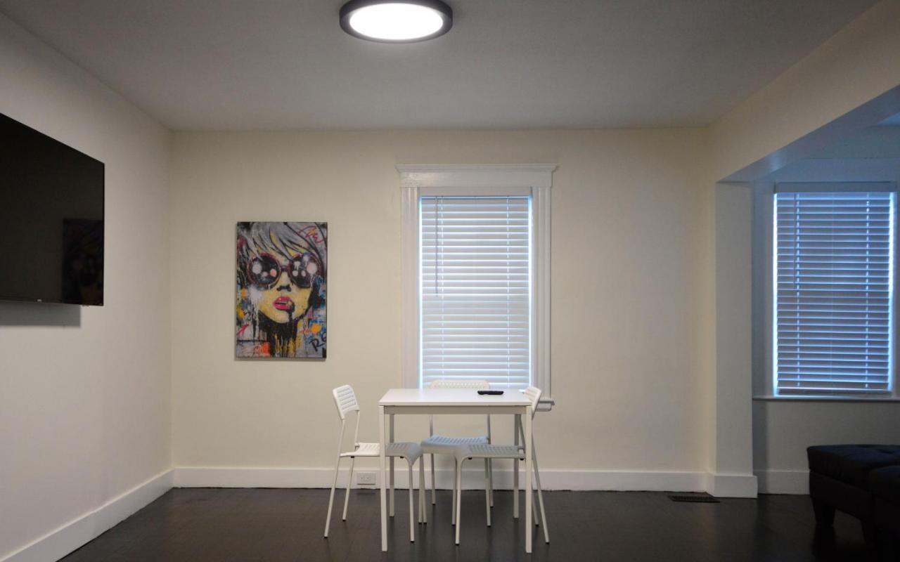 Modern Two Bedroom Condo - Boston Stoneham Buitenkant foto
